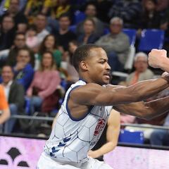 El Gipuzkoa aprieta aún más la parte baja de la tabla