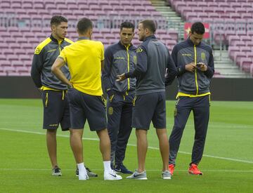 Los jugadores de Las Palmas antes del encuentro. 