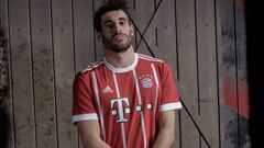 Javi Martínez da su versión del polémico 'asalto' nocturno a Lezama antes de ir al Bayern