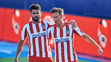 Diego Costa y Marcos Llorente celebran un gol del Atl&eacute;tico.