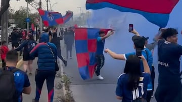 Los hinchas de la U aparecen en el Estadio Nacional pese a la prohibición y esto ocurre