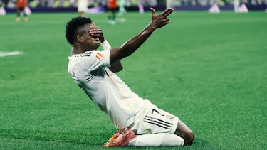 Celebración de Vinicius Júnior tras anotar el segundo gol del Real Madrid.