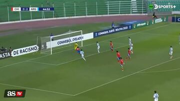 Zidane Yáñez sigue haciendo historia con este golazo en la Roja: cabezazo letal