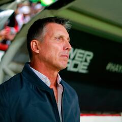 Robert Dante Siboldi: “Tigres y Pumas están parejos en grandeza”