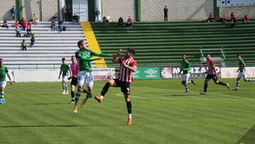 Imagen de un partido del Cacereño.