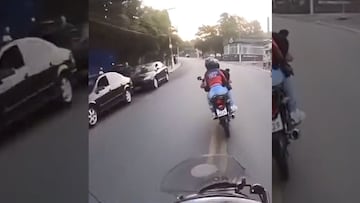 La persecución viral de un policía en motocicleta, duró más de 5 minutos