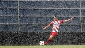 El conjunto de las colchoneras disputaron este 13 de septiembre su primer partido de la UWCL contra el Manchester City, Kenti Robles jugó los 90 minutos.