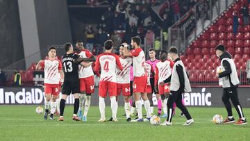 El Almería regresa a su senda