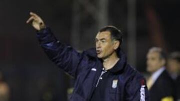 <b>INCÓGNITA. </b>Javi López no sabe si seguirá en el banquillo azulino la próxima temporada.