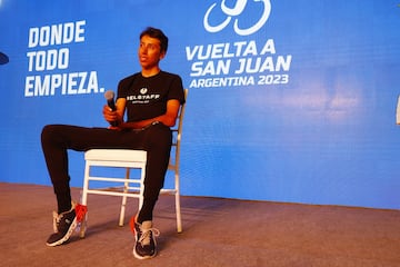 Egan Bernal, durante la conferencia de prensa previa al inicio de la Vuelta a San Juan.
