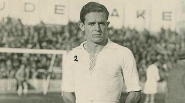 Nacido en la ciudad de México, pero con origen asturiano, el futbolista logró acomodarse en el Real Madrid para la temporada 1945 del futbol español, esto después de su paso por el Deportivo La Coruña.