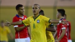  Marcos Guilherme celebra el gol de Brasil 