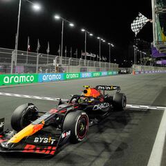 Checo Pérez gana el GP de Arabia Saudita y llega a cinco victorias en Fórmula 1
