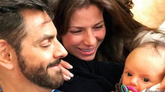 Eugenio Derbez, Alessandra Rosaldo y Kailani