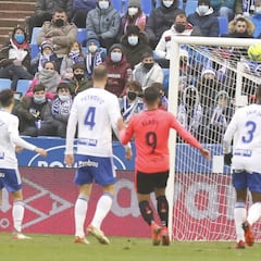 El Zaragoza sigue sin mejorar en ataque y empeora en defensa