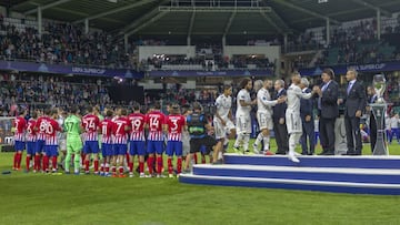 Entrega de medallas en la Supercopa de Europa 2018.