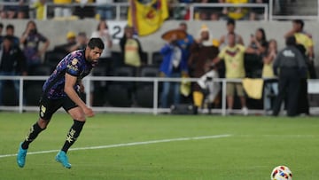 COLUMBUS, OHIO - SEPTEMBER 25: Nestor Araujo #14 of Club America takes penalty kick during the Michelob Ultra Campeones Cup 2024 against the Columbus Crew at Lower.com Field on September 25, 2024 in Columbus, Ohio. Club America won 5:4 on penalty kick. Jason Mowry/Getty Images/AFP (Photo by Jason Mowry / GETTY IMAGES NORTH AMERICA / Getty Images via AFP)