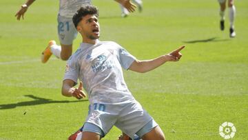Moha celebra el gol del empate en El Molinón-Quini.