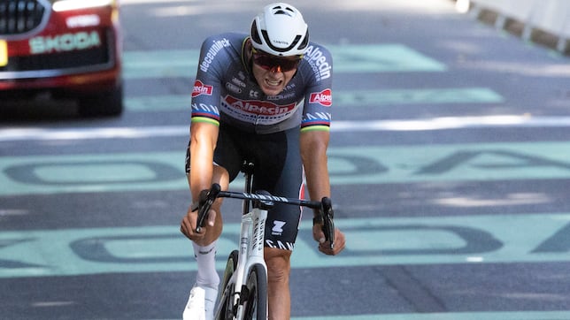 Van der Poel abandona el Tour con neumonía