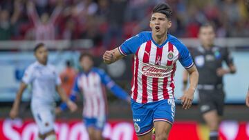 Alan Pulido dedicó el título de goleo a Jorge Vergara