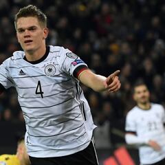 El Barça ya tiene relevo para Umtiti: Matthias Ginter