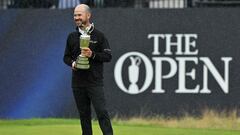 US golfer Brian Harman poses with the Claret Jug, the trophy for the Champion golfer of the year after winning the 151st British Open Golf Championship at Royal Liverpool Golf Course in Hoylake, north west England on July 23, 2023. (Photo by Glyn KIRK / AFP) / RESTRICTED TO EDITORIAL USE