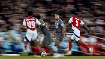 Lewis-Skelly, Vinicius, Bellingham y Thomas, en el Arsenal-Real Madrid de ida de los cuartos de final de la Champions.