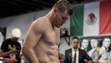 DAZN y Golden Boy quieren arreglar los desacuerdos con Canelo &Aacute;lvarez antes de pisar la corte y le ofrecieron 20 millones por su siguiente combate.