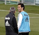 Arbeloa felicita a su "amigo" Mourinho por la Europa League