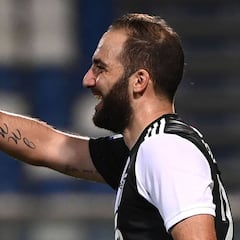 La Juventus se despide de Higuaín y pierde 18 millones