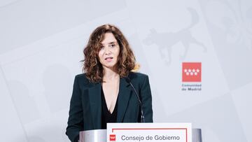 La presidenta de la Comunidad de Madrid, Isabel D¨ªaz Ayuso, durante una rueda de prensa tras el Consejo de Gobierno de la Comunidad de Madrid, en el Ayuntamiento de Villamanta, a 27 de septiembre de 2023, en Villamanta, Madrid (Espa?a). El consejo de Gobierno se ha celebrado en Villamanta, uno de los municipios m¨¢s damnificados por las tormentas ocasionadas por la DANA a principios de septiembre.
27 SEPTIEMBRE 2023;AYUSO;VILLAMANTA;CONSEJO
Carlos Luj¨¢n / Europa Press
27/09/2023