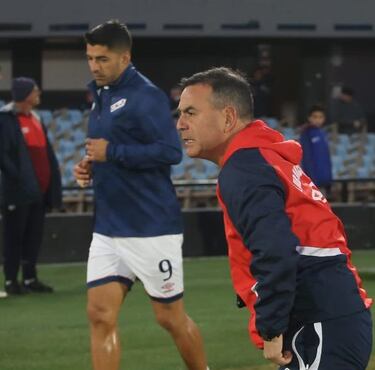 El chileno que triunfa en Uruguay relata sus días con Luis Suárez: un chef y costosos regalos