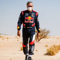 Sainz: "Estoy desmoralizado y disgustado, esto no es el Dakar..."