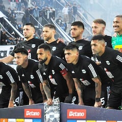 Riestra, el club con 800 socios que revienta el fútbol argentino