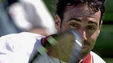 FUERA. El español ha sido eliminado a las primeras de cambio.