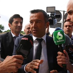 Barcelona espera a Jorge Mendes