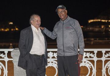 Miguel Vidal y Bob Beamon.