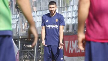 El georgiano Papu, durante un entrenamiento con el Real Zaragoza.