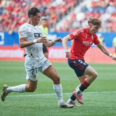 Víctor Muñoz enamora a El Sadar