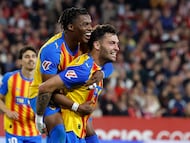 Hugo Duro y Ramazani.