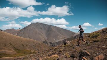 Kilian Jornet acaricia otro hito tras 246 horas, 1.826 kilómetros y 52 cimas