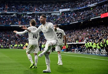 Sergio Ramos celebrates after making it 2-0 against Valladolid. Min.88