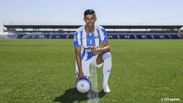 El no ascenso del Depor deja a Juanfran a tiro del Legan&eacute;s