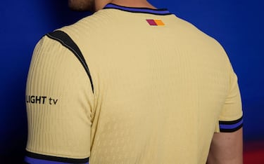 El Barcelona presenta su segunda equipación con homenaje a Kobe Bryant