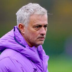 Mourinho descarta el fichaje de Ibrahimovic para el Tottenham