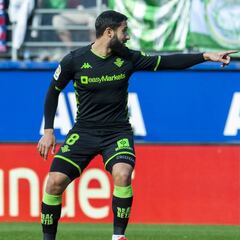 El sospechoso récord que tiene hasta ahora Fekir en el Betis