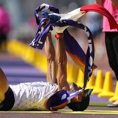 Yohann Diniz, cartero y enólogo, ganó tras 50km en solitario