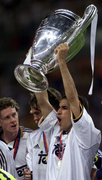 142 partidos con el Real Madrid.