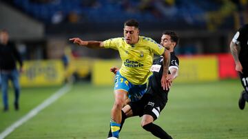 Álvaro Lemos, jugador de la UD Las Palmas, durante un partido.