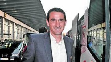 <b>CONCENTRADOS. </b>Jiménez se llevó ayer al equipo a Valencia.